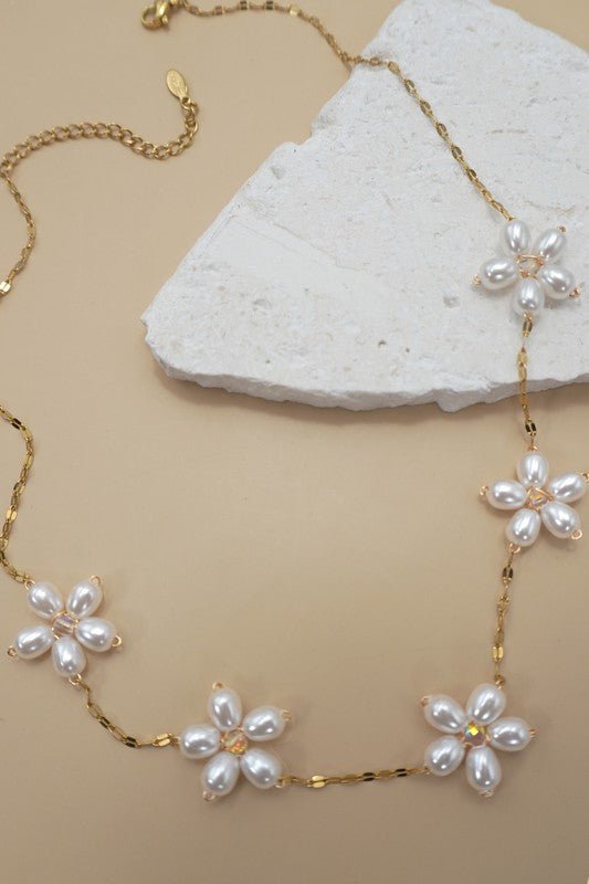 18k Stainless Steel Pearl Flower Necklace - B.Fancy